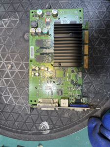 グラフィックボードの交換